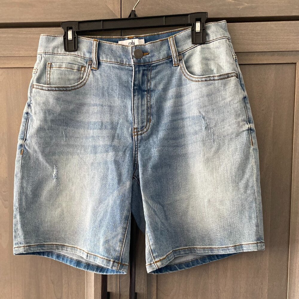 cabi Austin Shorts, size 8